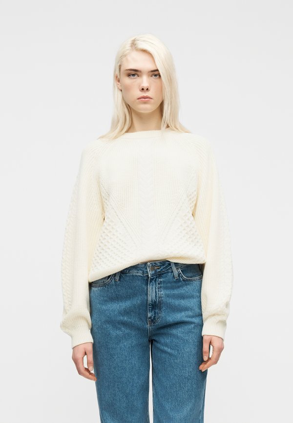 YAS YASNANSENA PULLOVER
