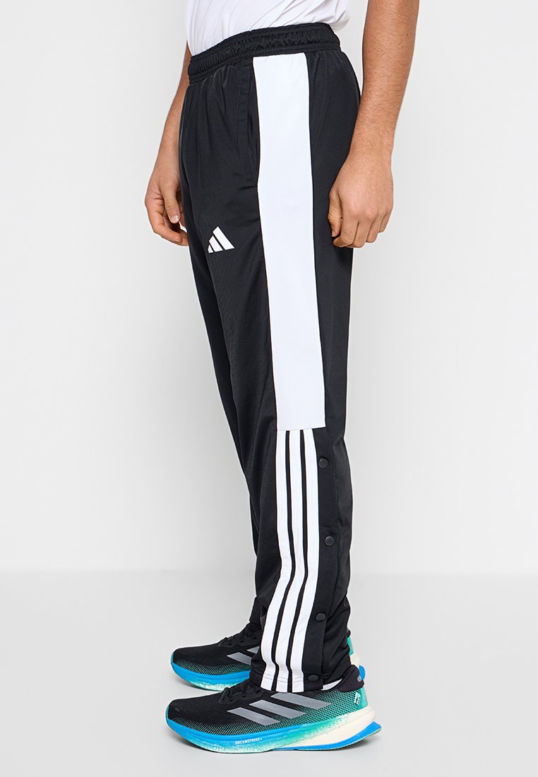 adidas Sportswear REGULAR FIT