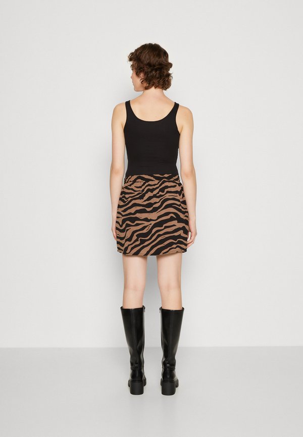 Vero Moda VMSHILAH NAJA SHORT SKIRT
