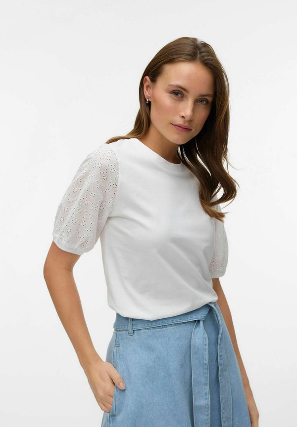 Vero Moda VMJANNI - Print T-shirt - snow white