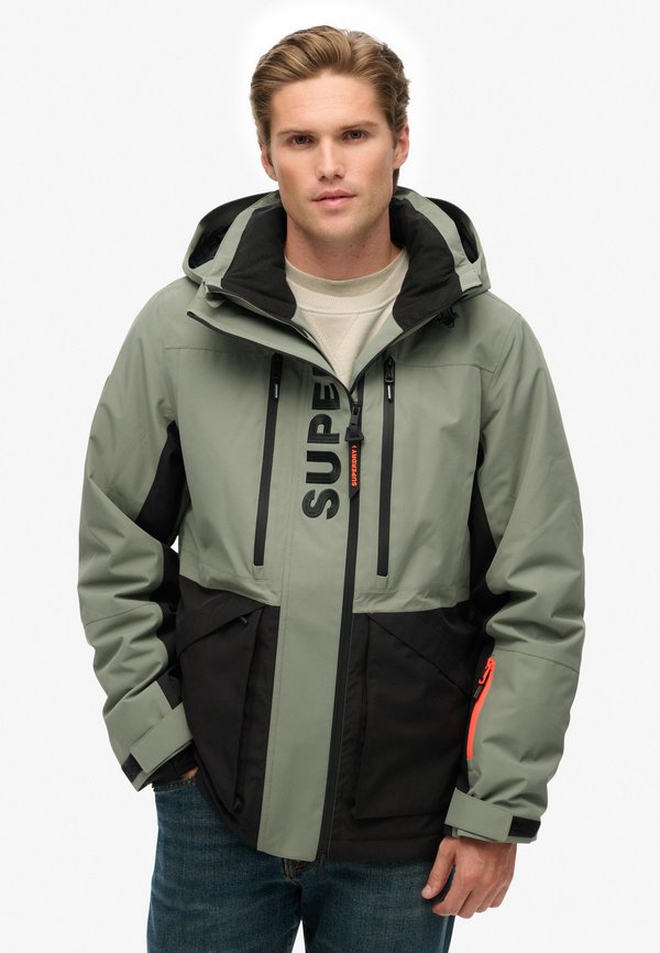 Superdry & Co SUPERDRY ULTIMATE FREESTYLE SKI JACKET.. - Light jacket - freestyle green