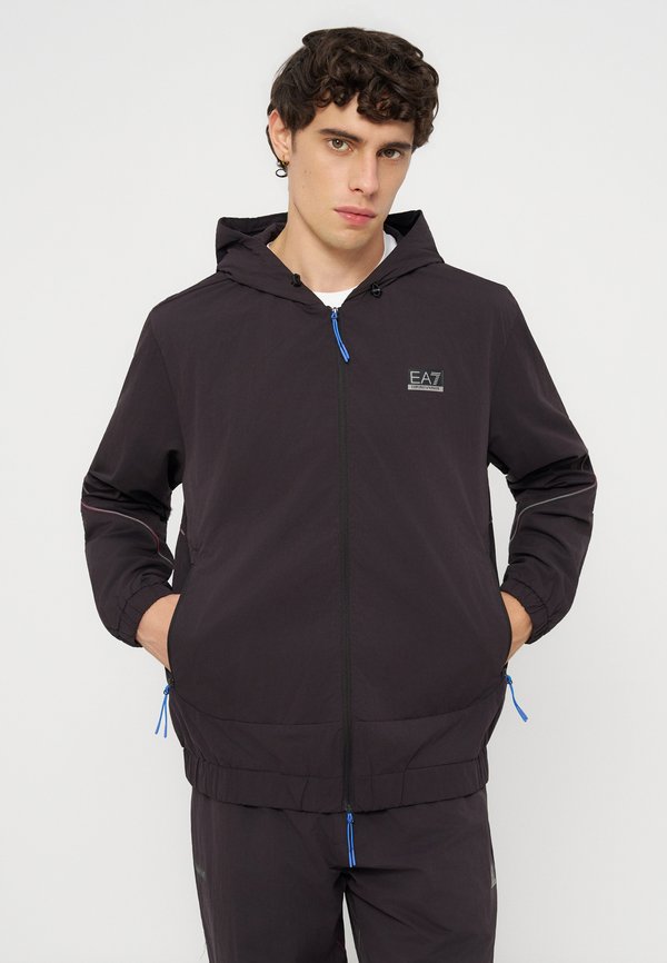 EA7 Emporio Armani