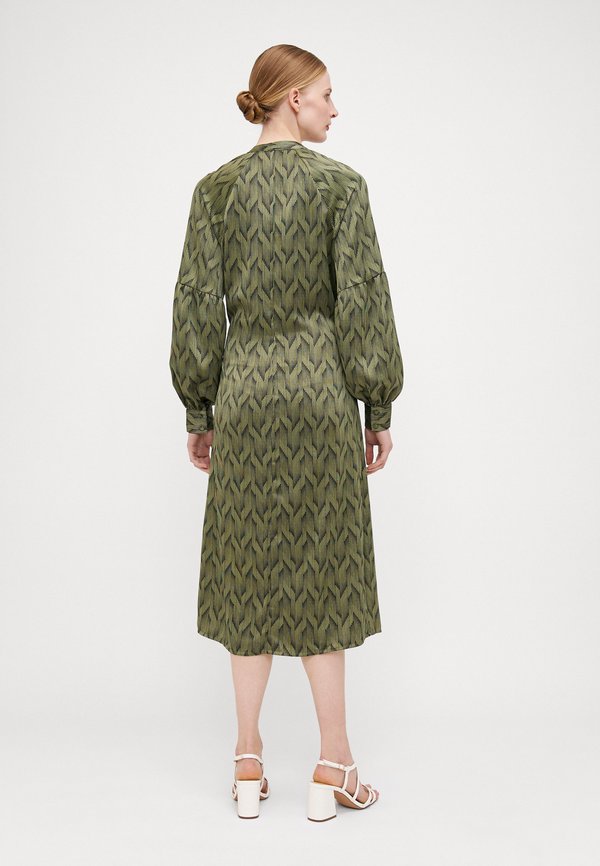 Vero Moda Tall VMLIVIA BALLOON CALF DRESS