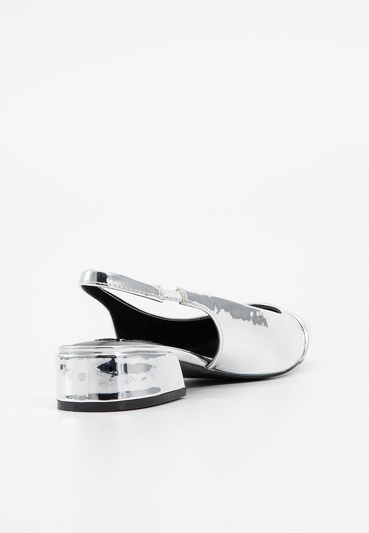 Steve Madden CHRISTANN