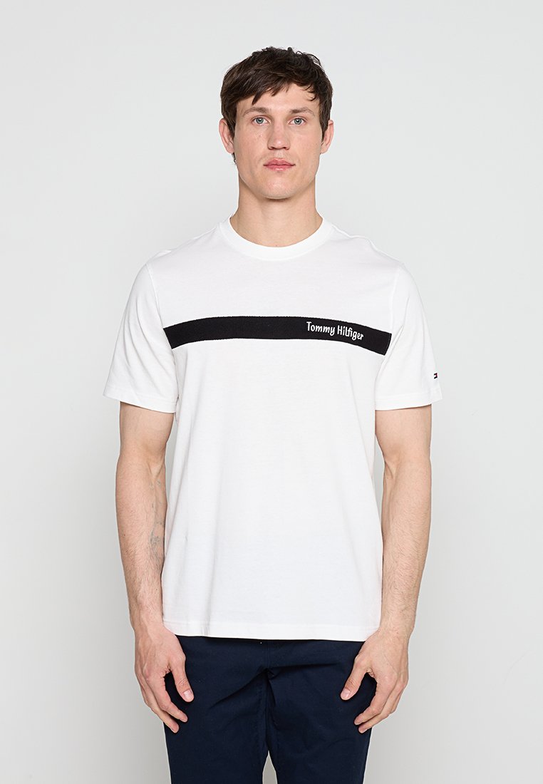 Tommy Hilfiger T-Shirt print Media 1