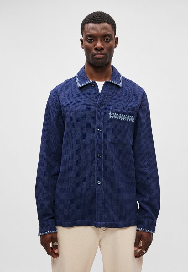 Scotch & Soda WAFFLE STRUCTURE RELAXED FIT SHIRT
