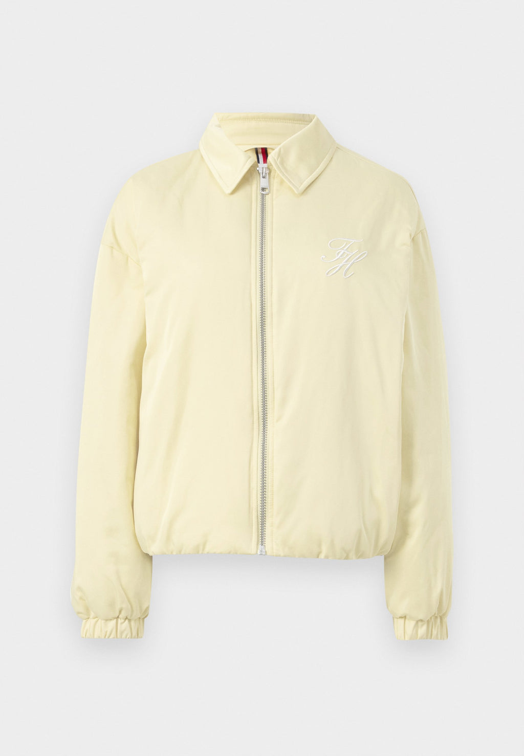 WATER REPELLENT SATIN RELAXED PADDED JACKET Media 1