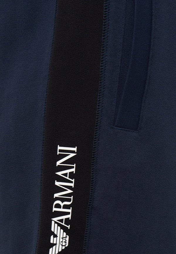 EA7 Emporio Armani