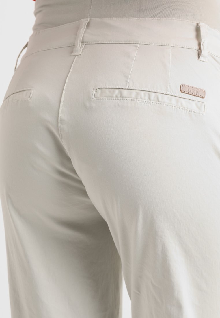 LOVE2WAIT PANTS