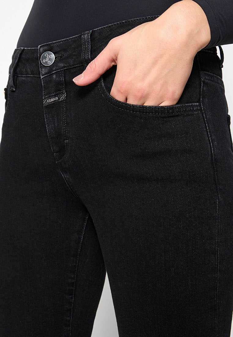 CLOSED