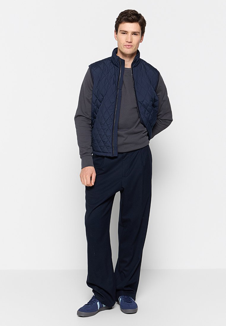 Hackett London