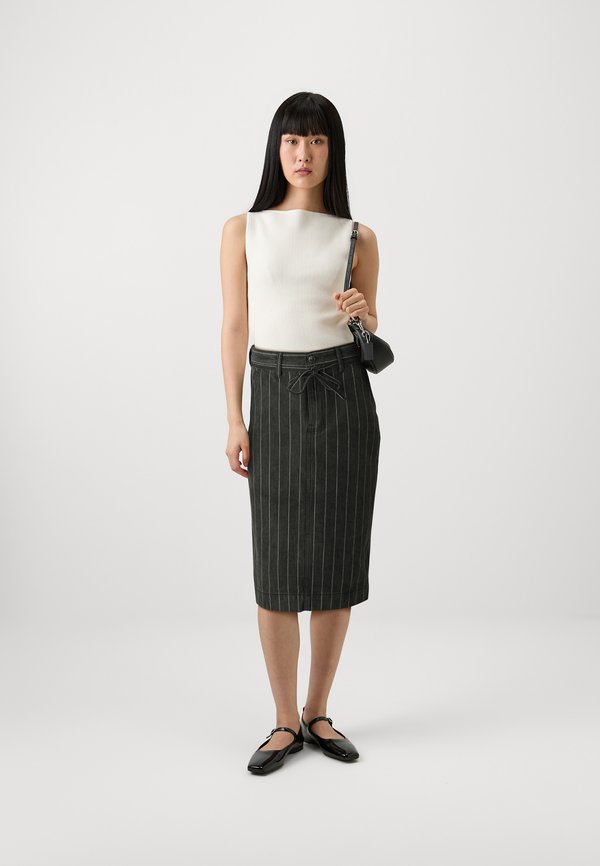DAY Birger et Mikkelsen STRIPES