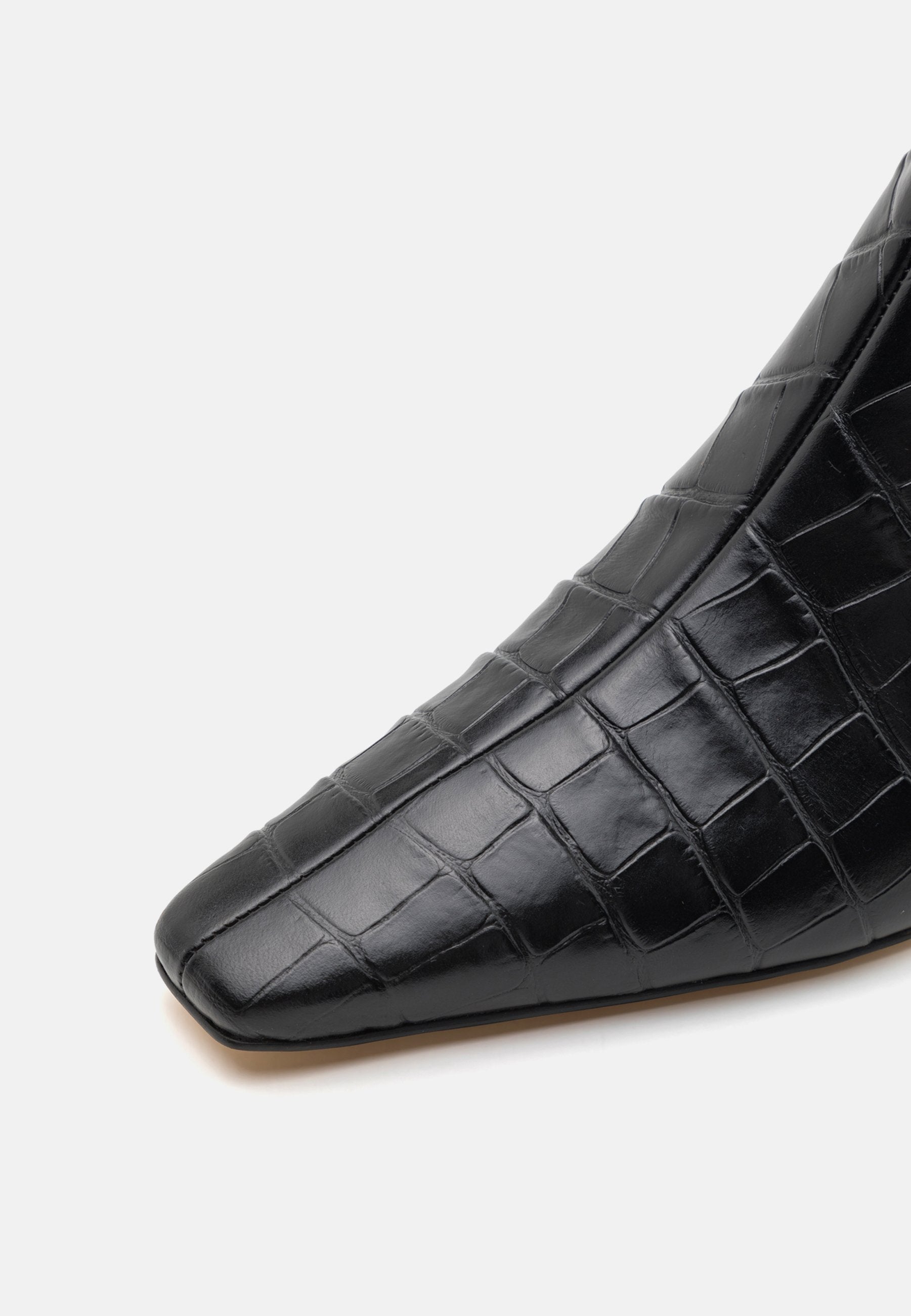 MICHAEL Michael Kors COSMO KITTEN BOOT