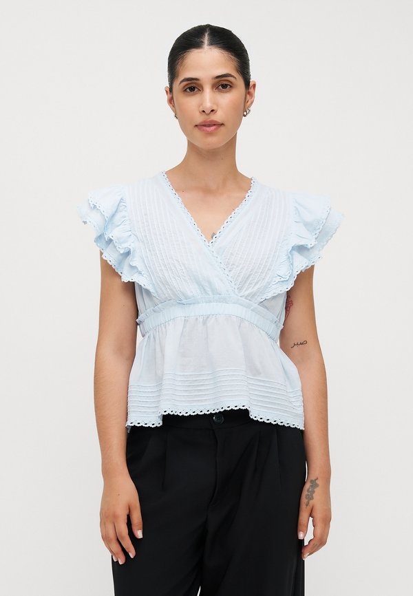 Vero Moda Petite AWNOIR V NECK