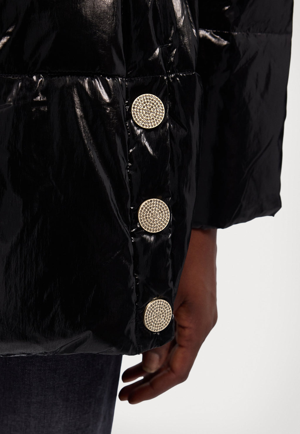 BLOUSON Media 6