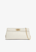 Tommy Hilfiger MODERN CLUTCH - Clutch - soft cream