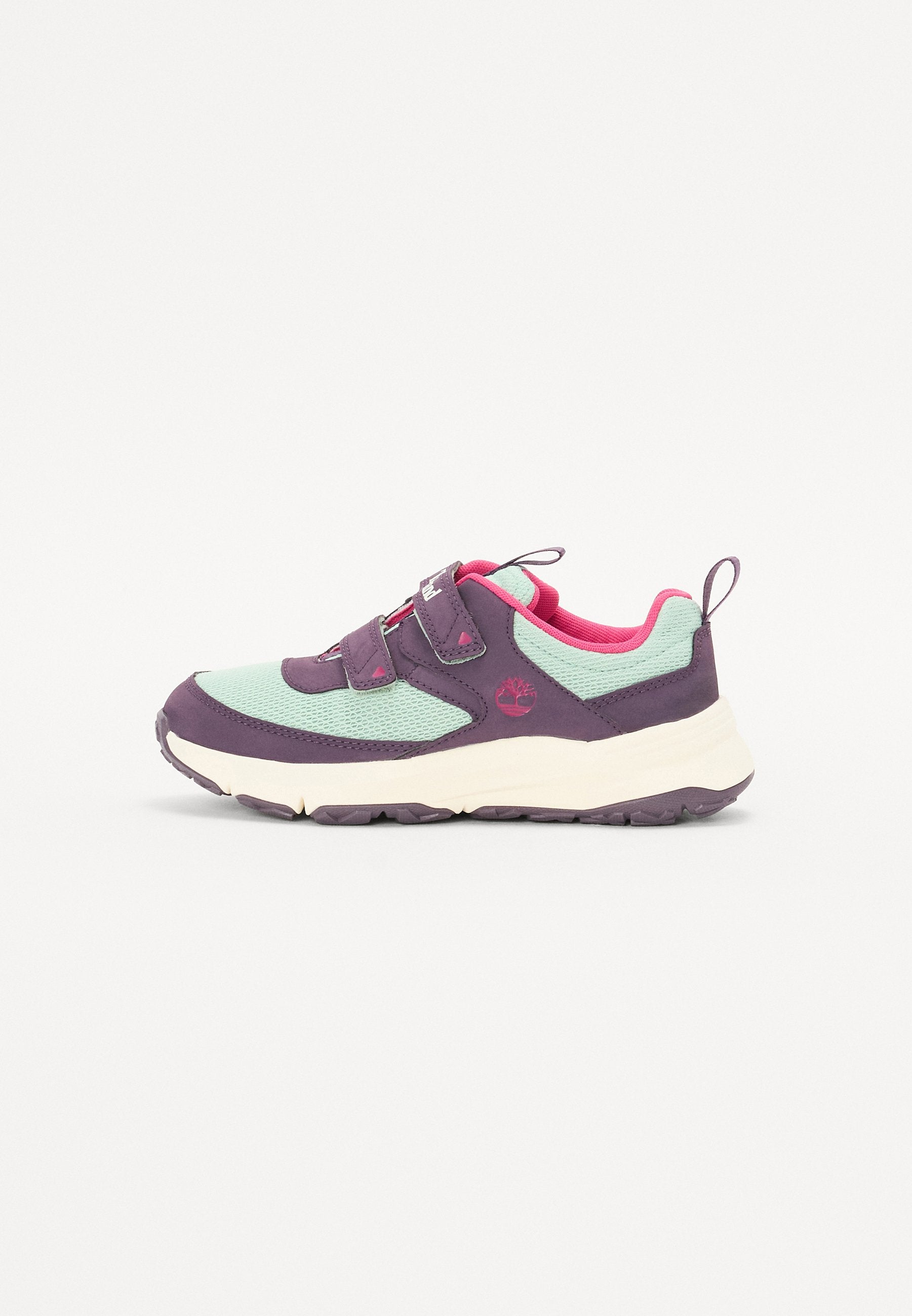 Lila und mintgrüne Sneaker mit Obermaterial aus Mesh und Leder, doppelten Klettverschlüssen, gepolstertem Schaft und strukturiertem Gummisohle.
