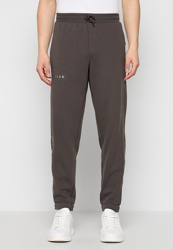 EA7 Emporio Armani