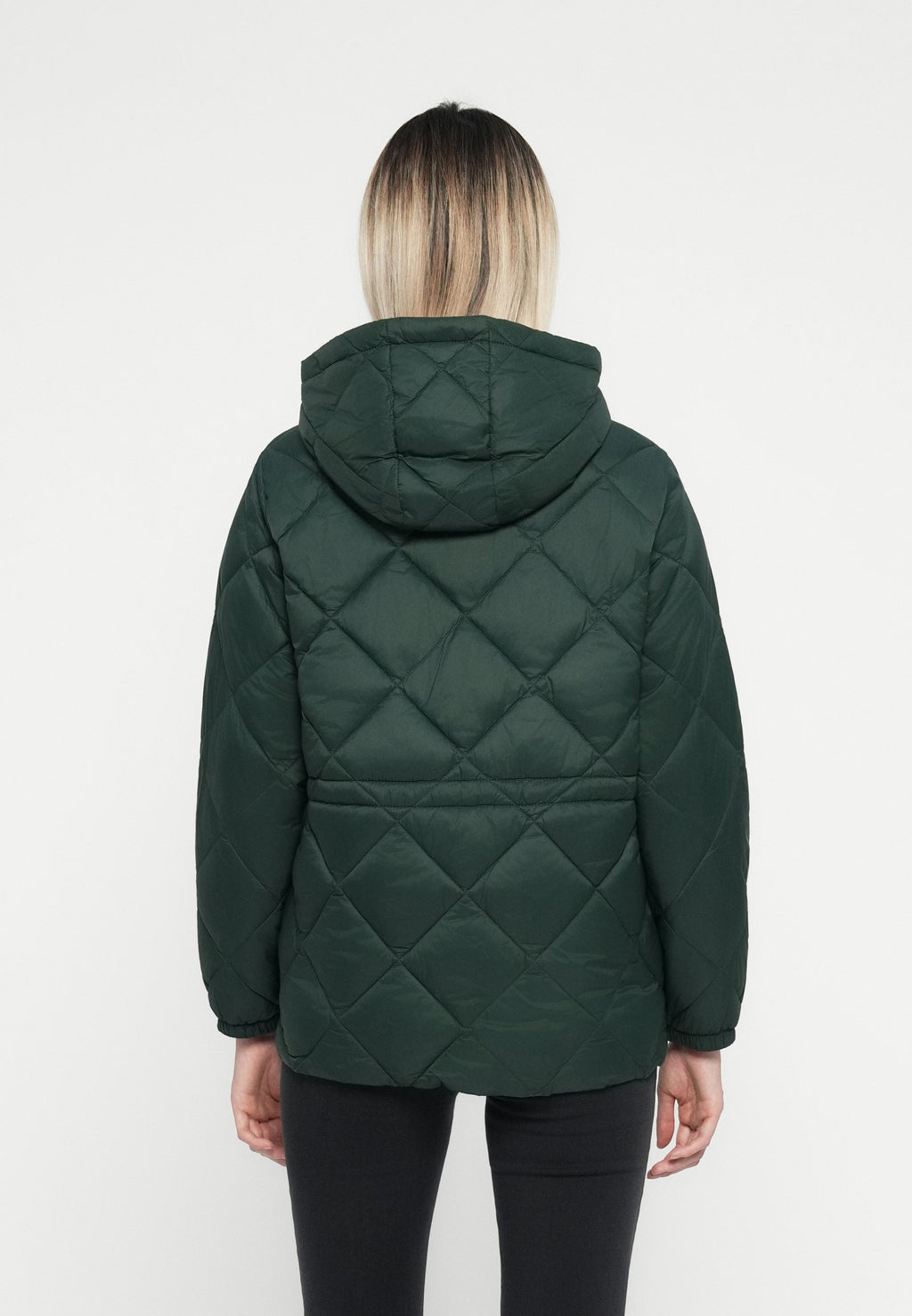 ONLTAMMY TAHOE QUILTED JACKET Media 4