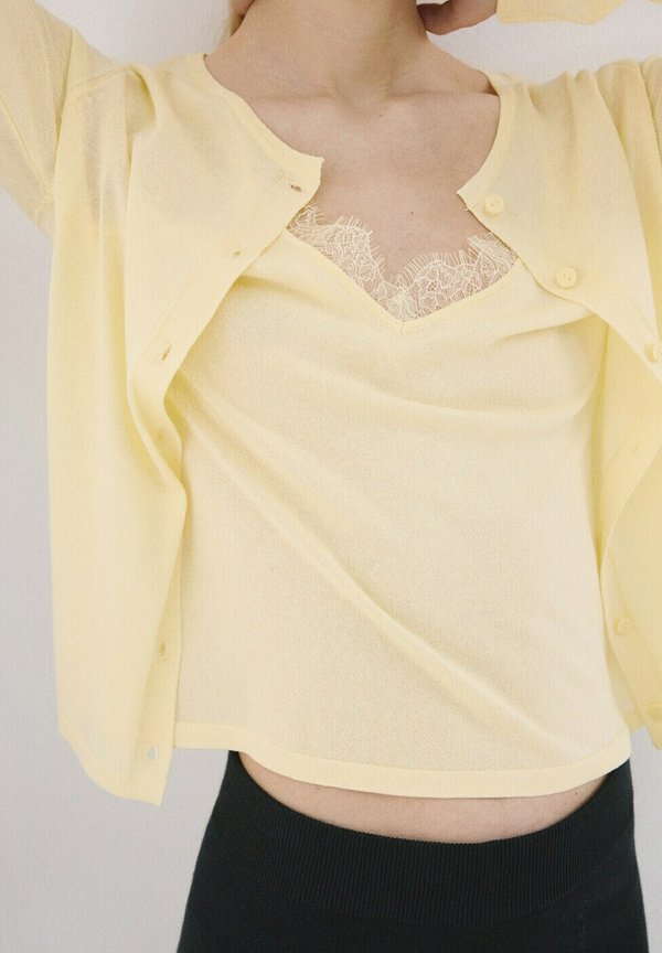 Mango ADULT - Cardigan - light yellow