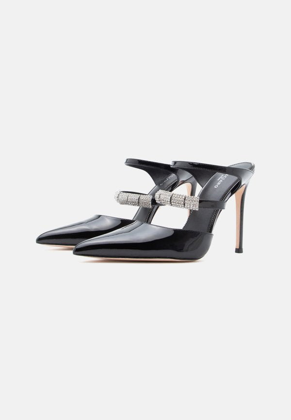 MARCIANO BY GUESS MULE