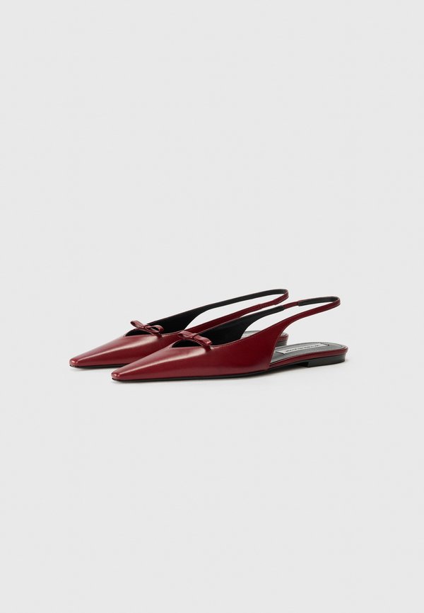 Victoria Beckham FLAT SLINGBACK