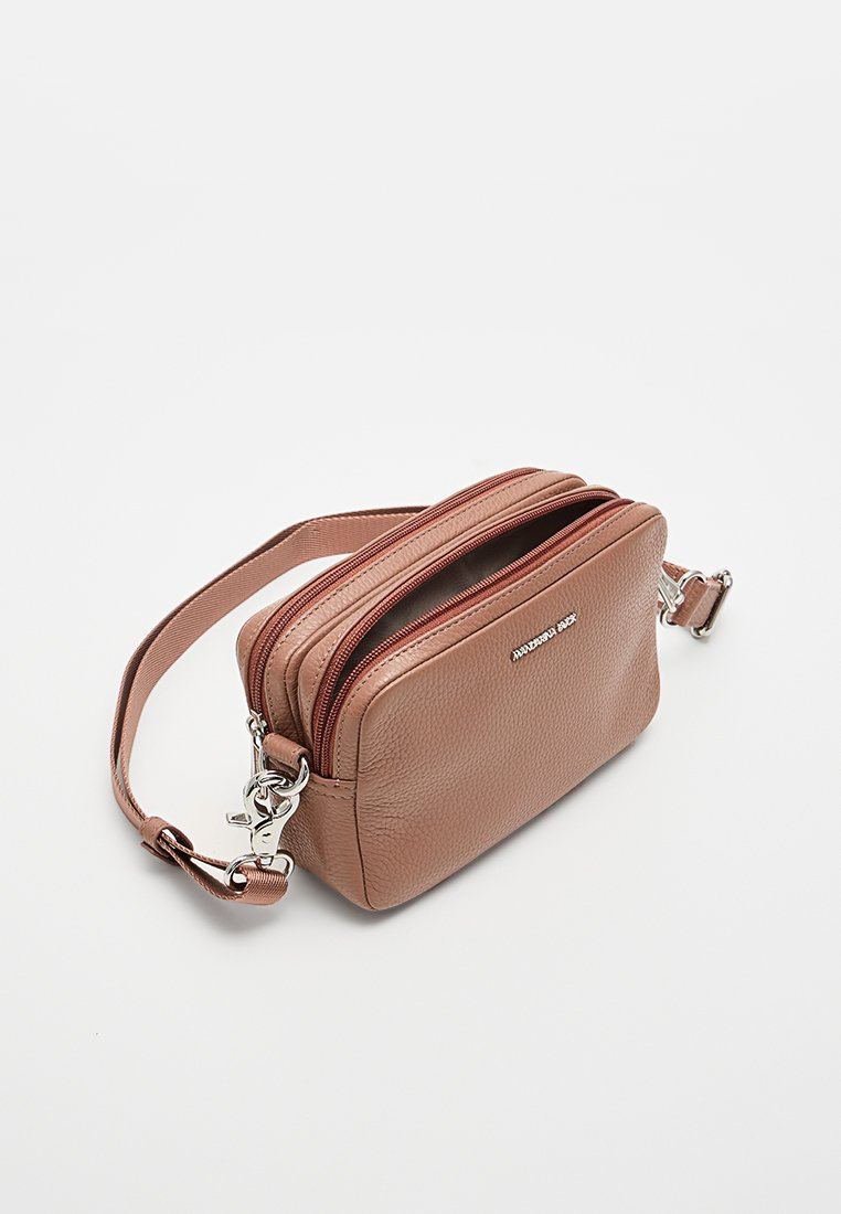 Mandarina Duck