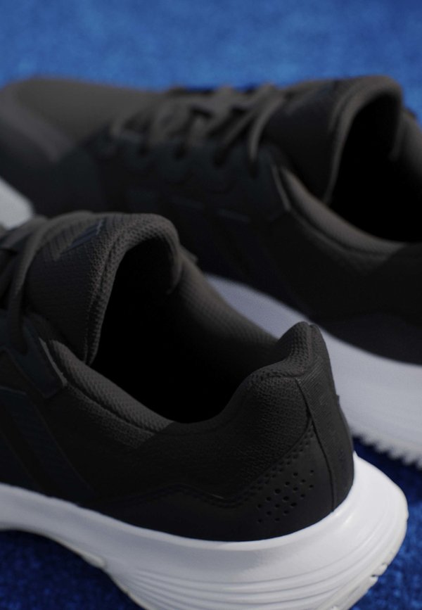 adidas Performance GAMECOURT 2