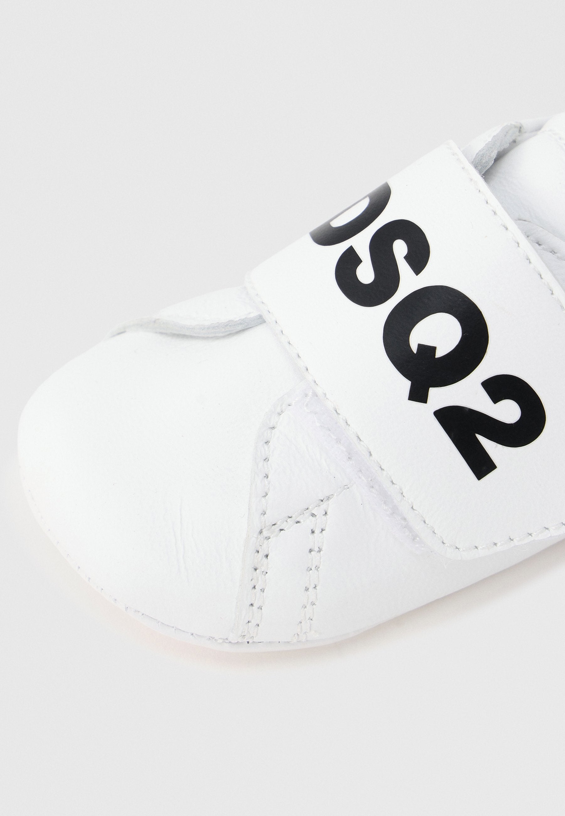 Dsquared2