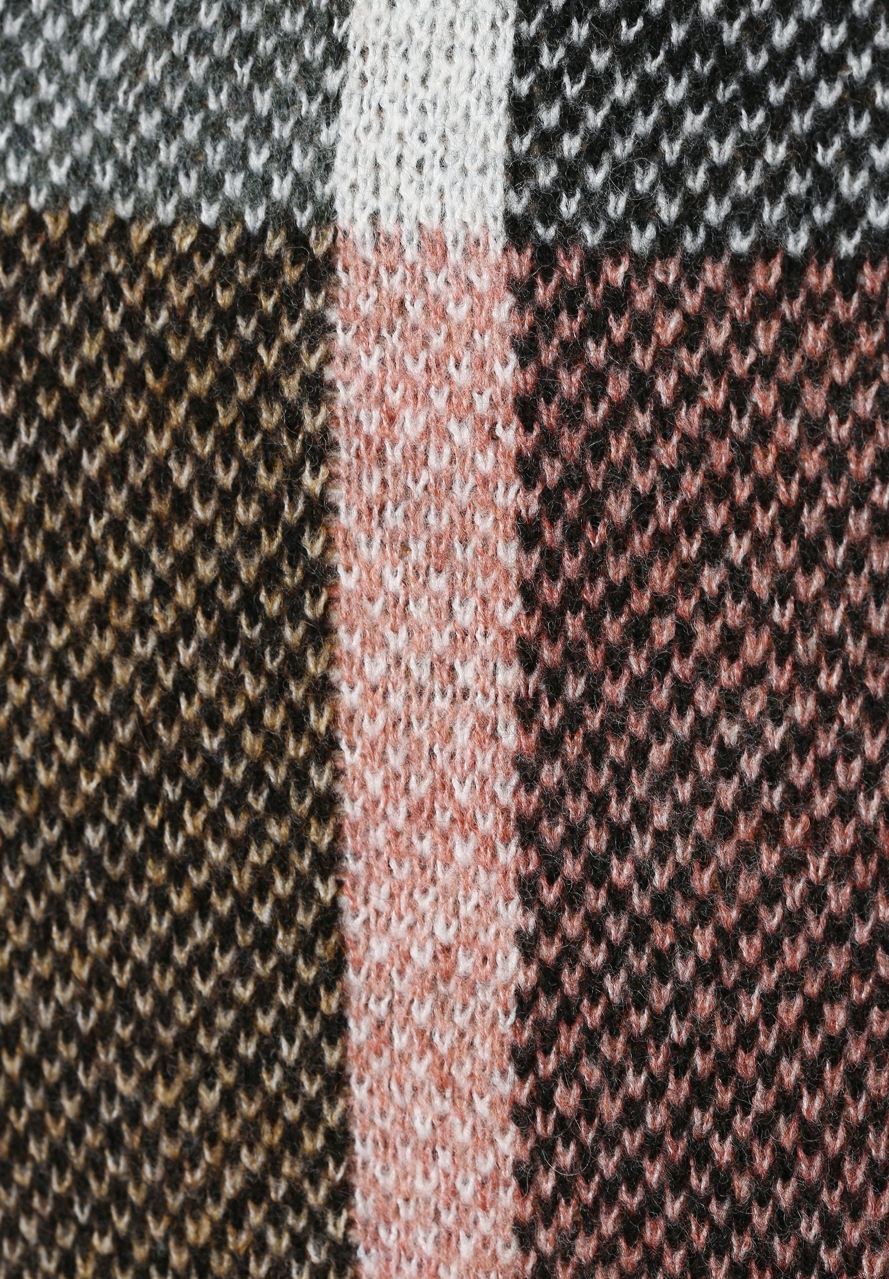 s.Oliver Strickpullover Media 3