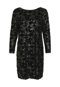 Schwarzes Pailletten-Kleid mit langen Ärmeln und runder Ausschnitt. Hat ein Blumenmuster, das aus Pailletten auf einem strukturierten Stoff besteht.