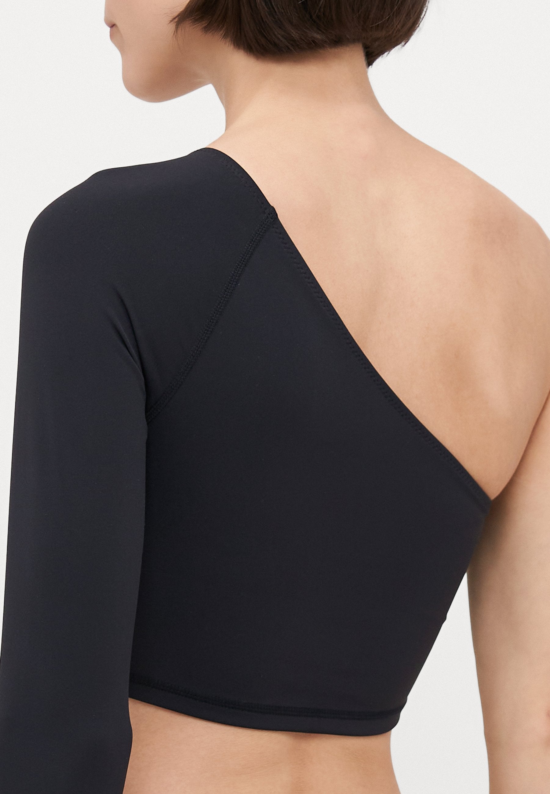 It's Now Cool THE CONTOUR ONE SHOULDER