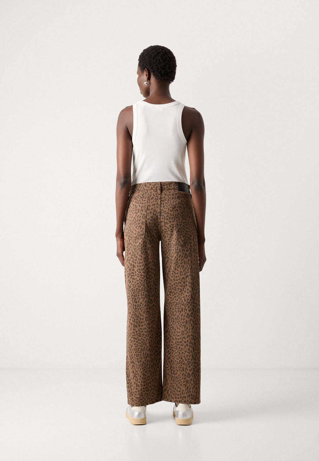 DKNY MID RISE RELAXED