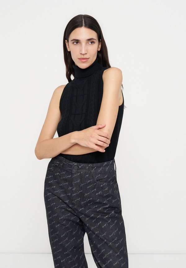 Armani Exchange