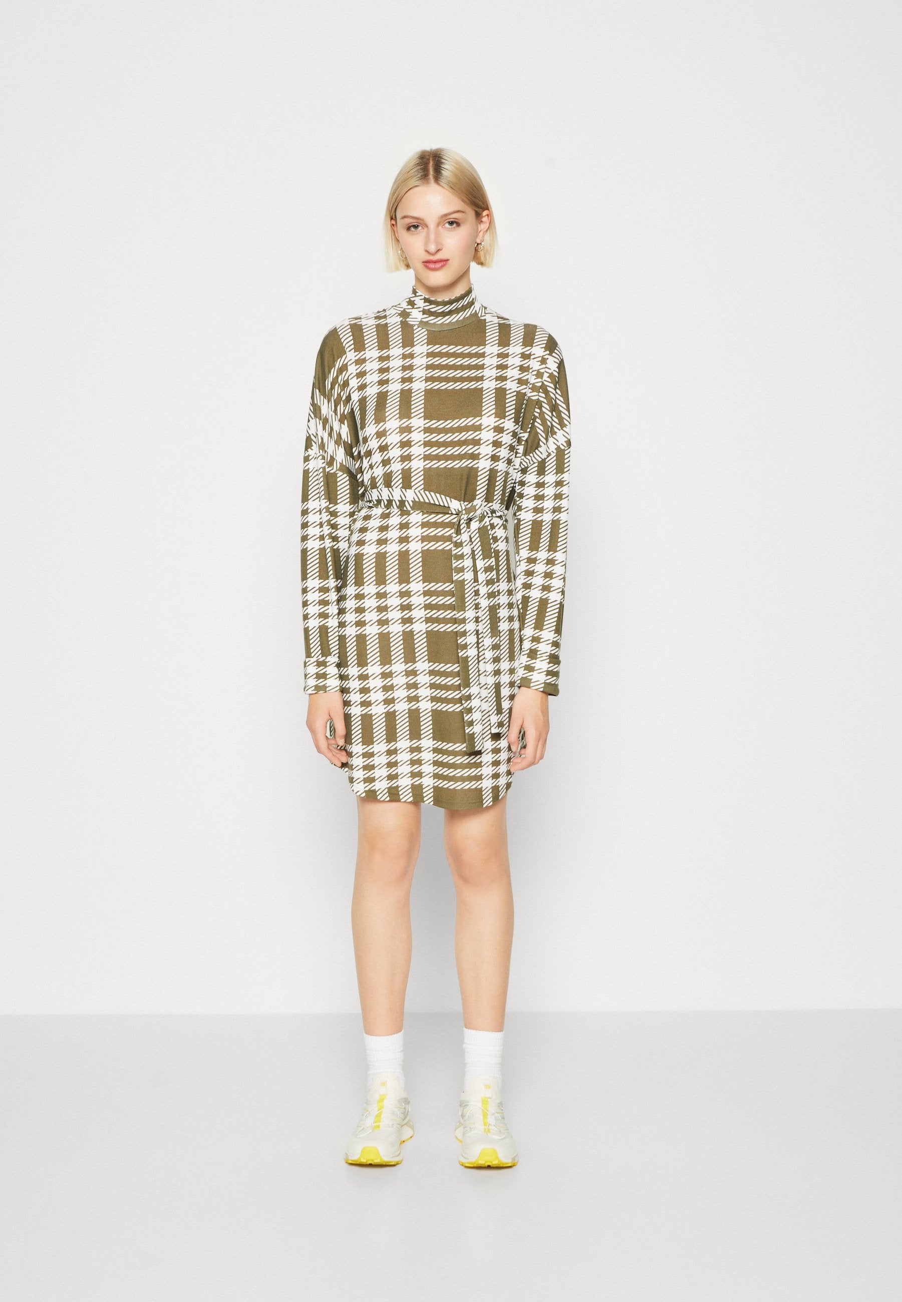 Noisy May NMCITY AVA SHORT DRESS