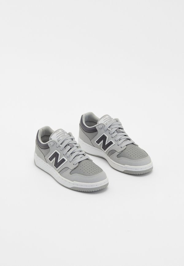 New Balance Trainers - grey