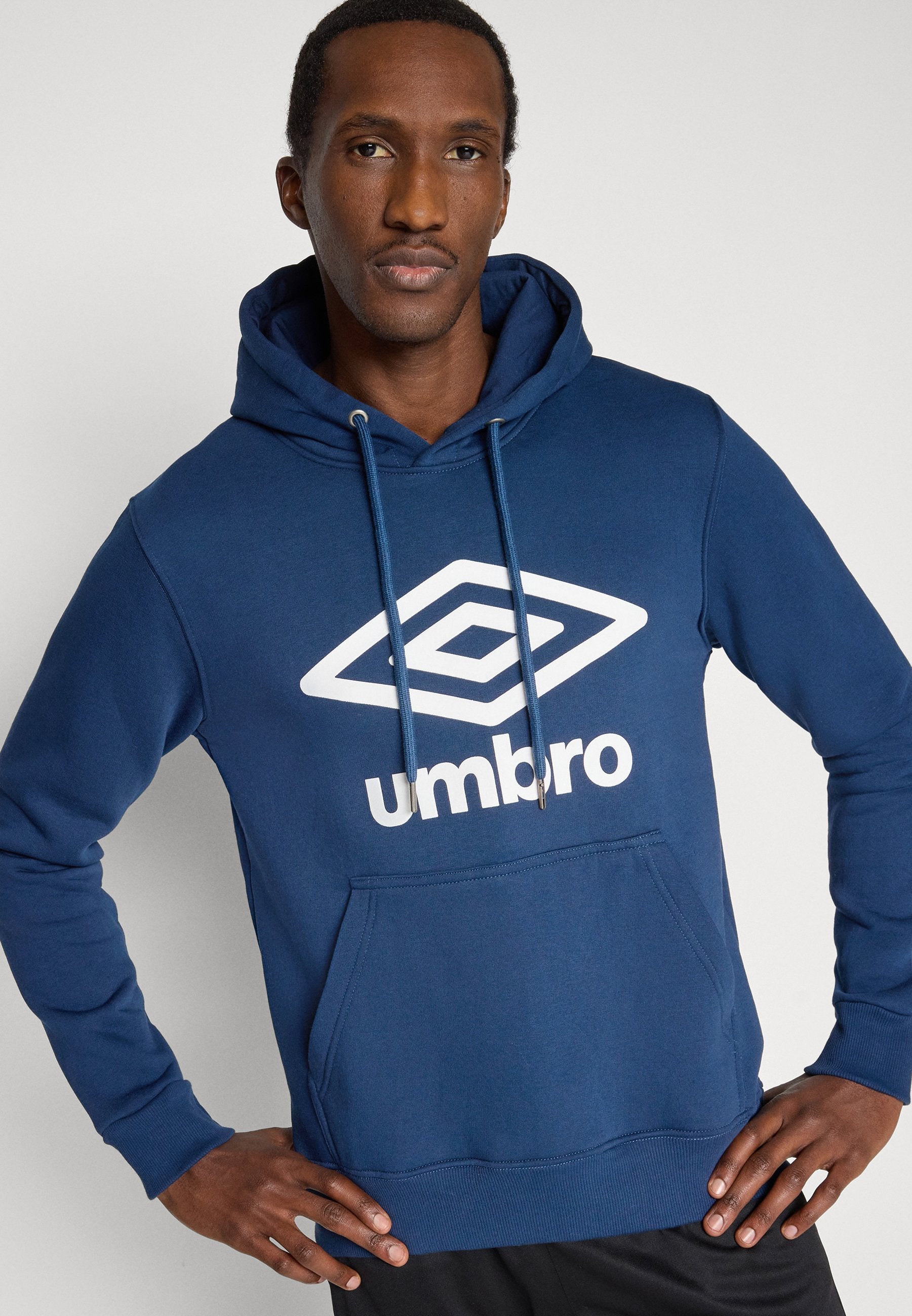 Umbro UMJM0863 UMBRO TEAM HOODIE