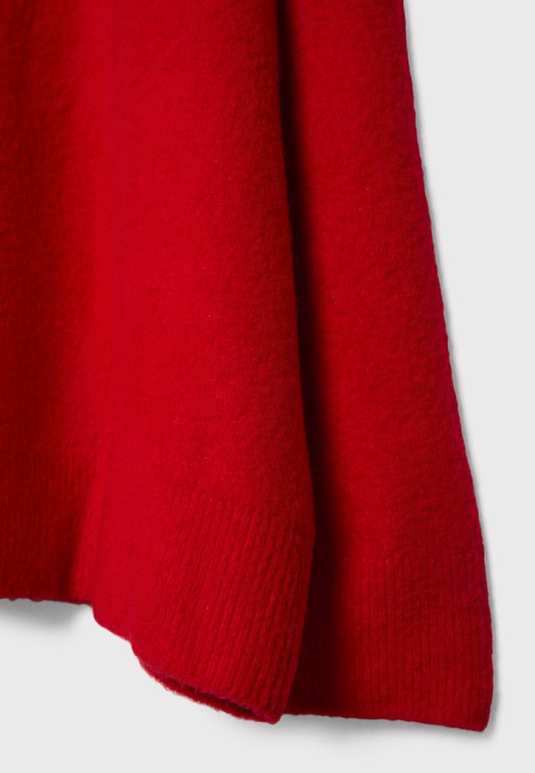 Stradivarius SOFT TOUCH