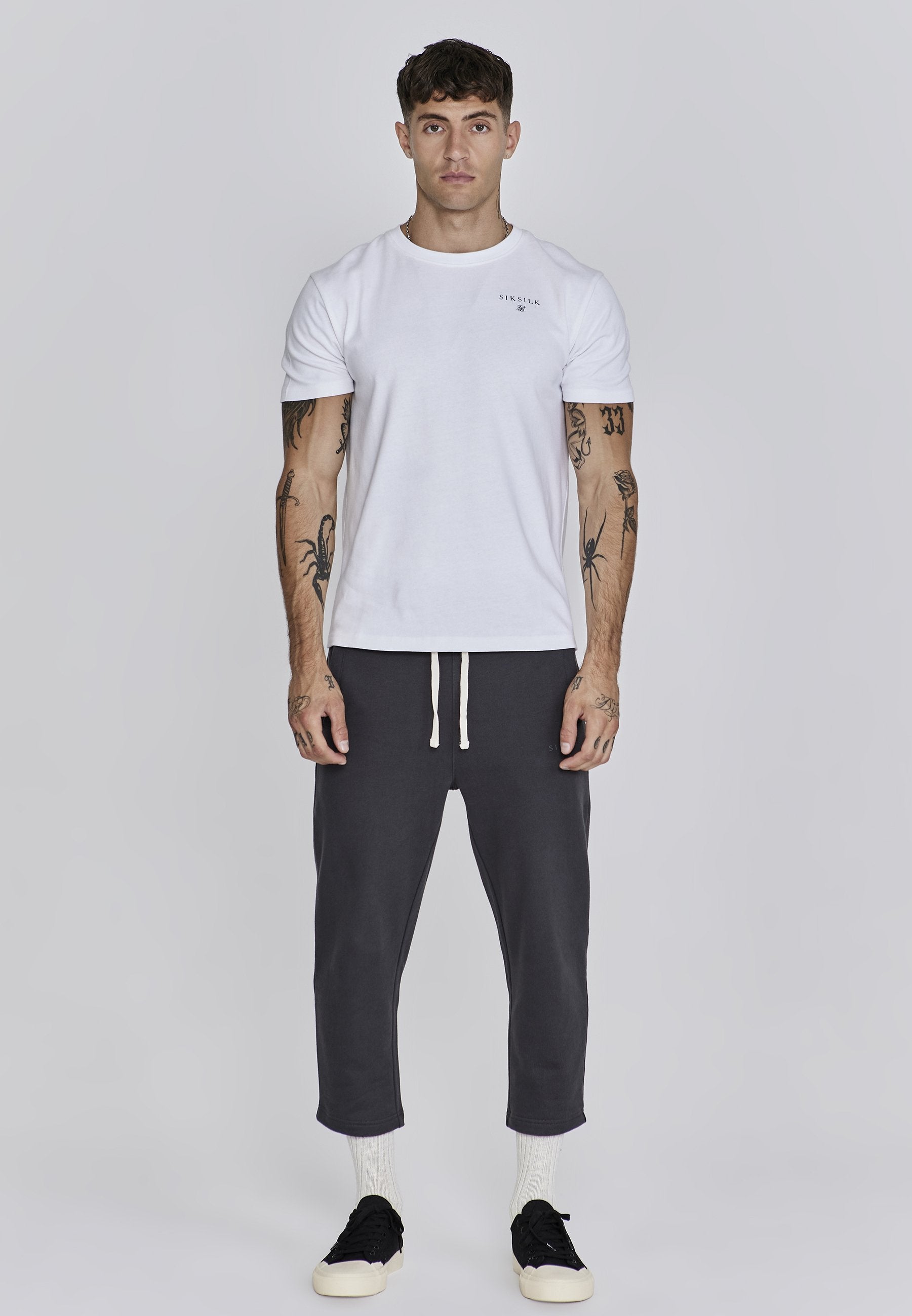 SIKSILK RELAXED FIT