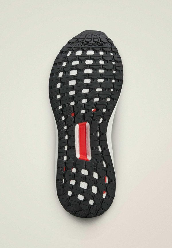adidas by Stella McCartney ADIDAS BY STELLA MCCARTNEY ULTRABOOST DNA