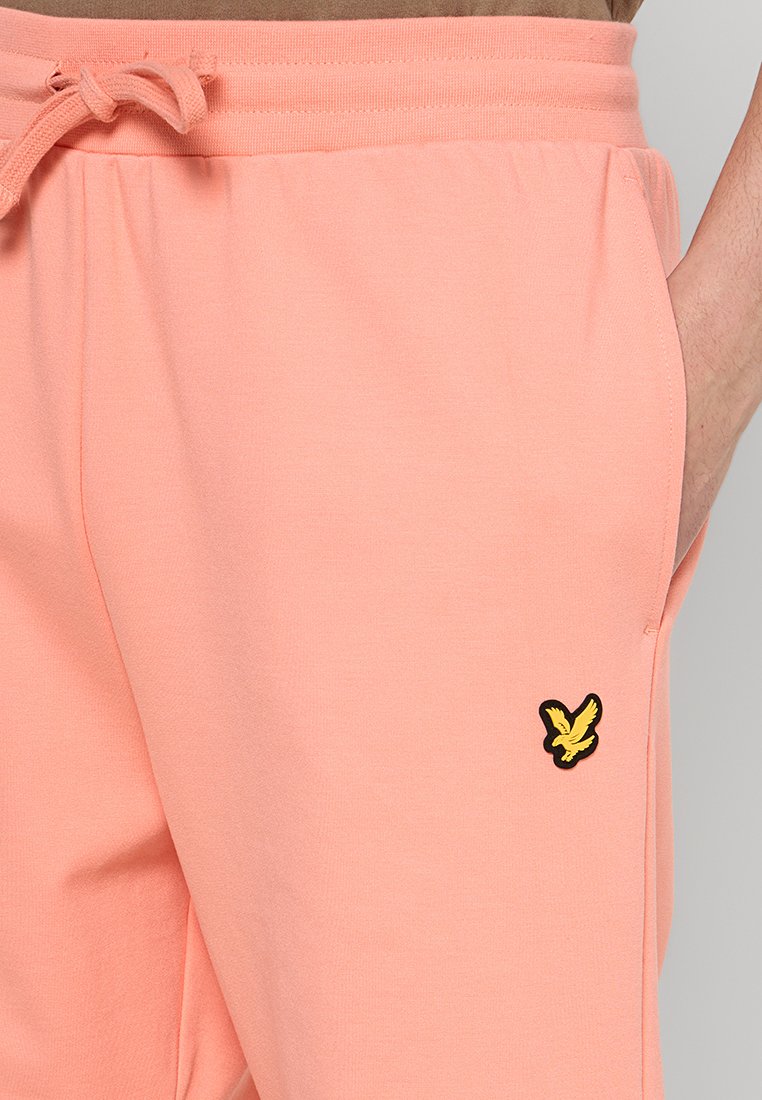 Lyle & Scott