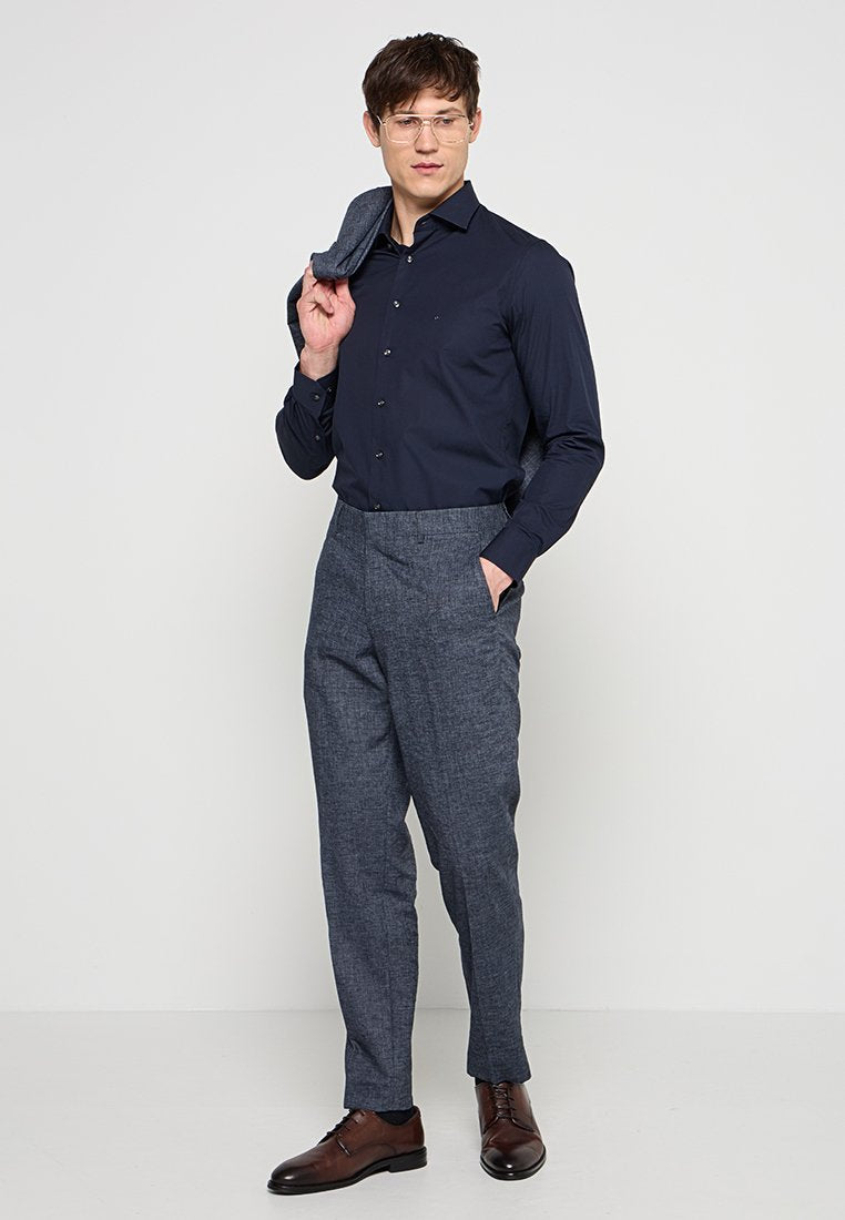 Michael Kors SOLID SLIM FIT