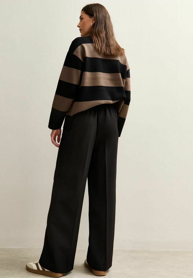 New Look PULL ON WIDE