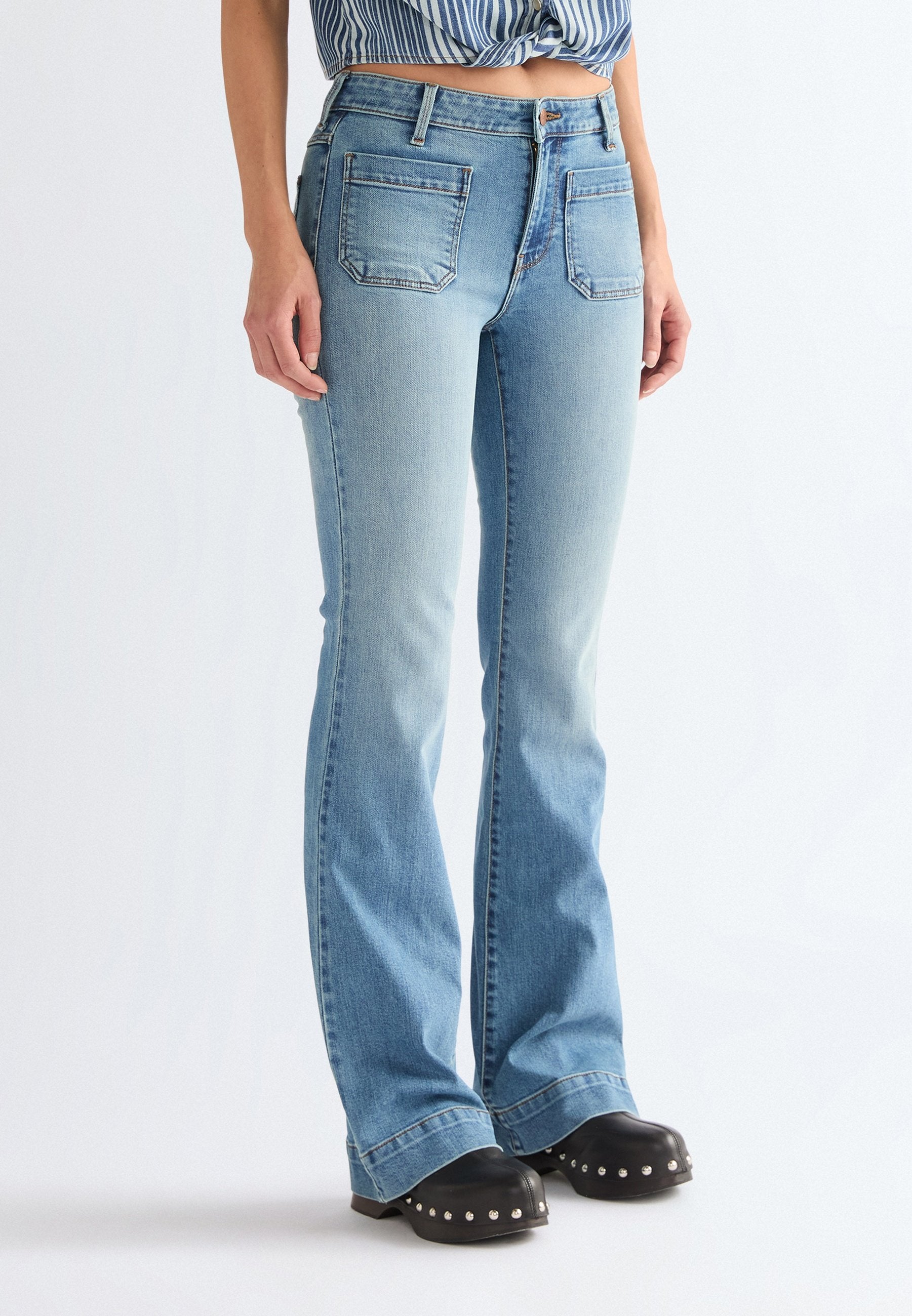 Wrangler FLARE