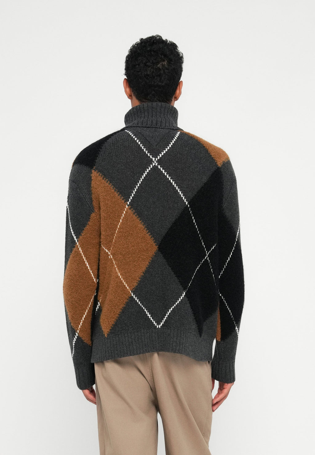 WOOL BLEND ARGYLE ROLL NECK JUMPER Media 4