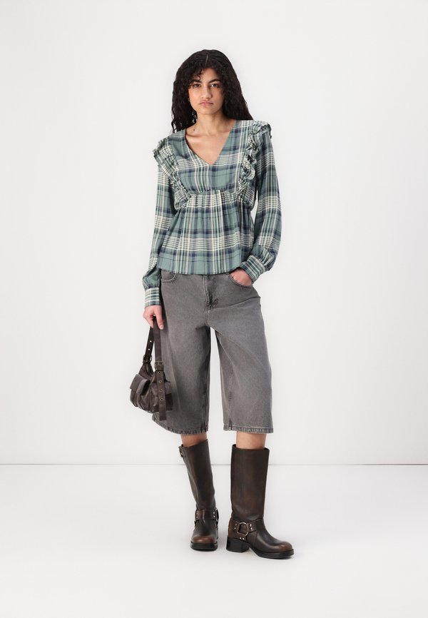 Vero Moda VMCAMILLO CHECK V NECK