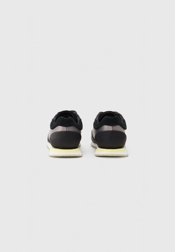 Calvin Klein RUNNER