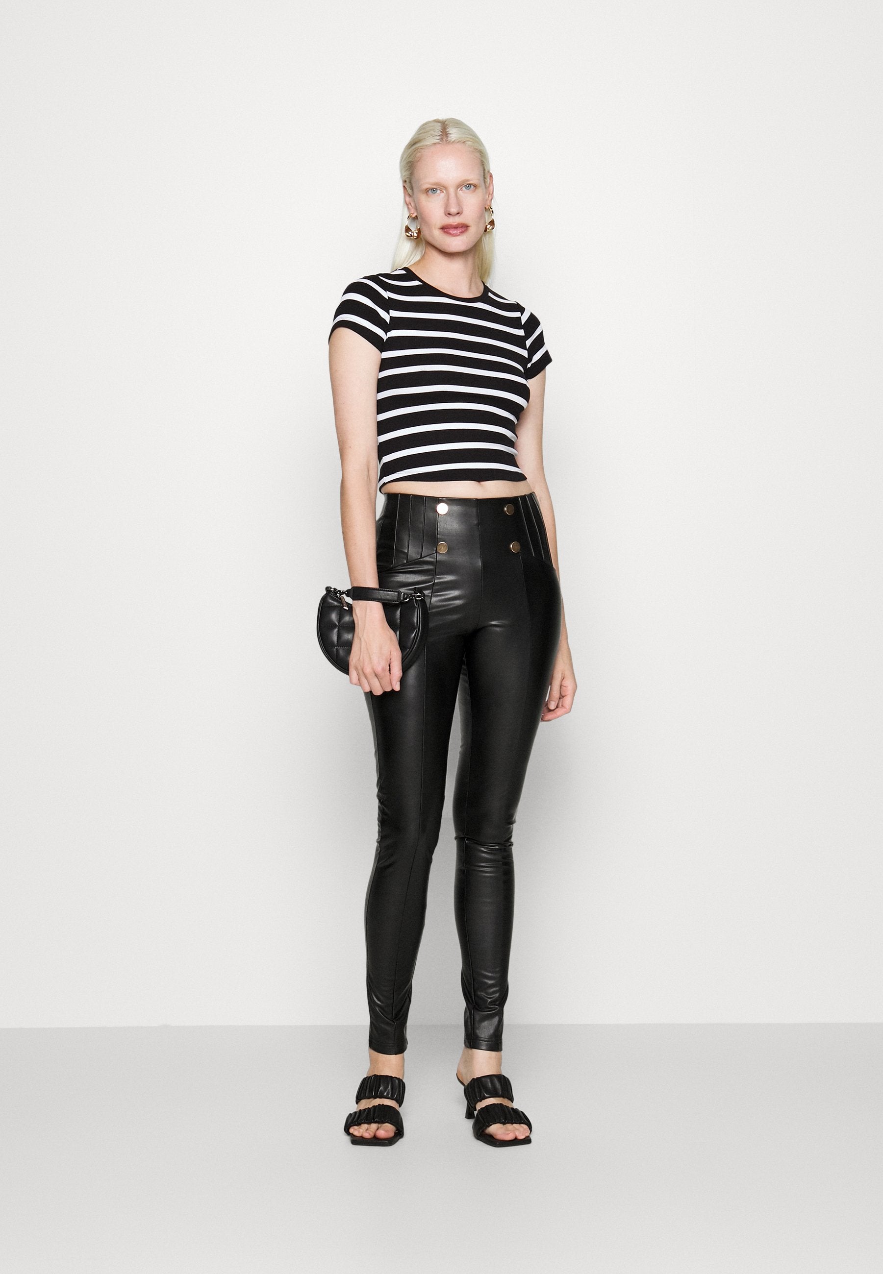  FAUX LEATHER LEGGING  Media 2