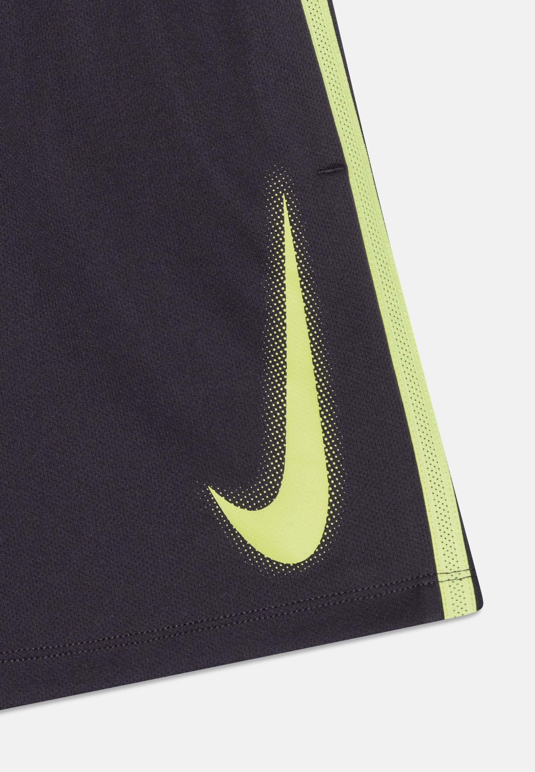 Nike Sportswear DRI-FIT