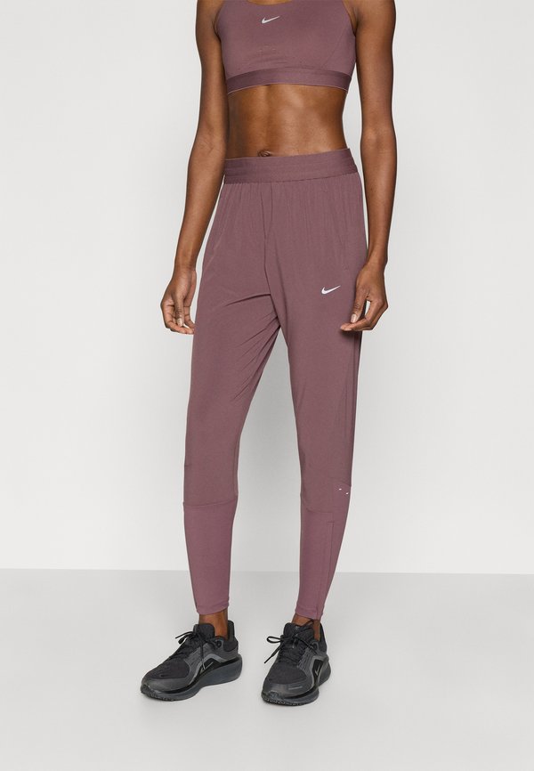 Nike Performance SWIFT - Tracksuit bottoms - tattoo/reflective silver-coloured